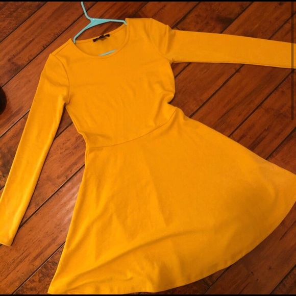 Forever 21 Dresses & Skirts - FOREVER 21 SKATER DRESS